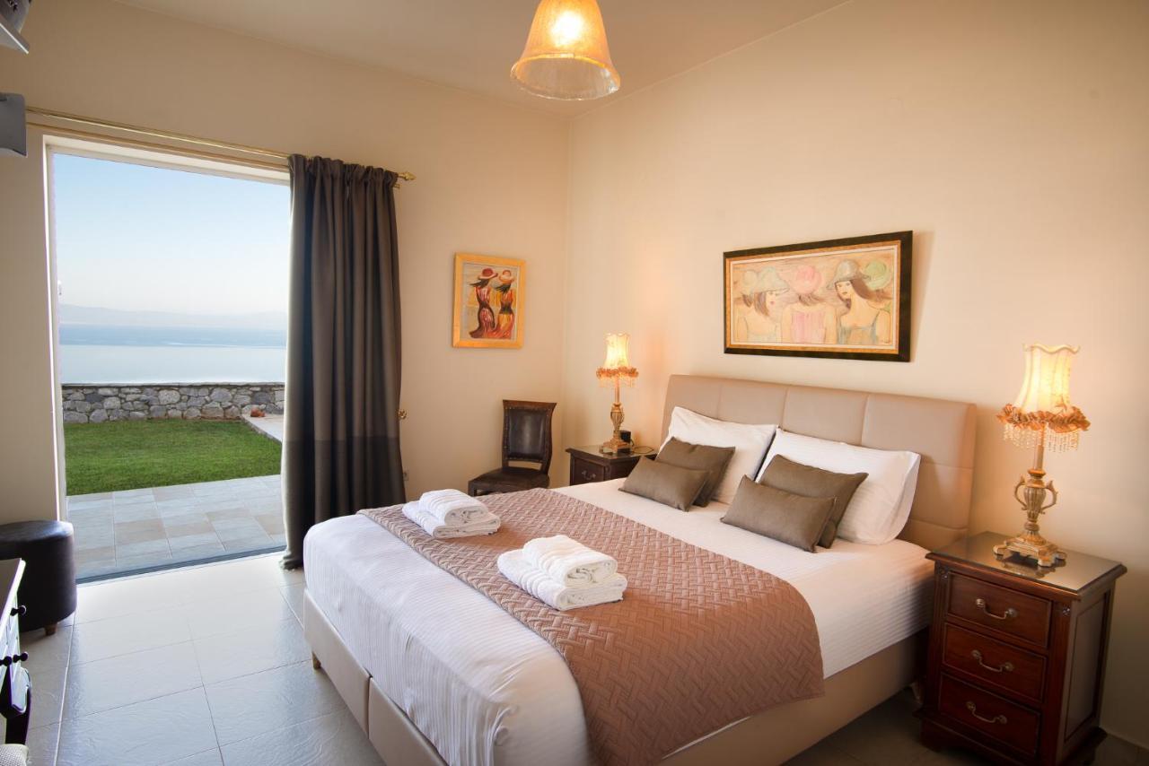 Villa Rebecca Каламата Экстерьер фото